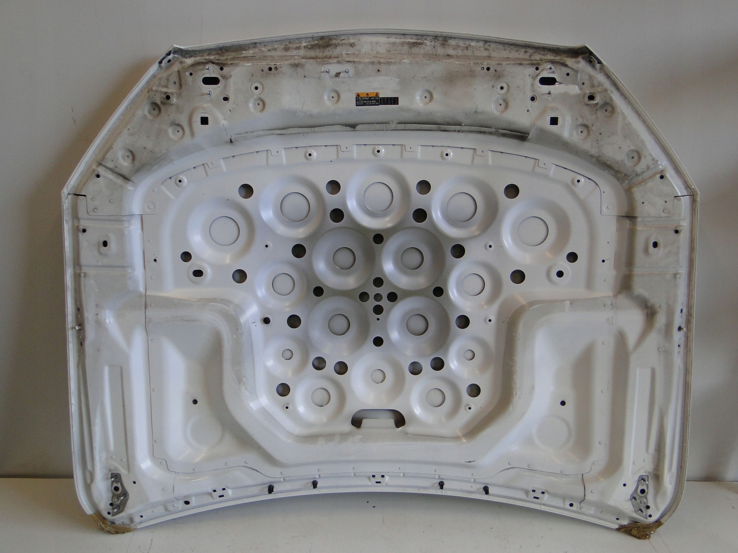 MERCEDES GLC X253 253 COUPE MASKA POKRYWA 799 Numer katalogowy części A2538800157