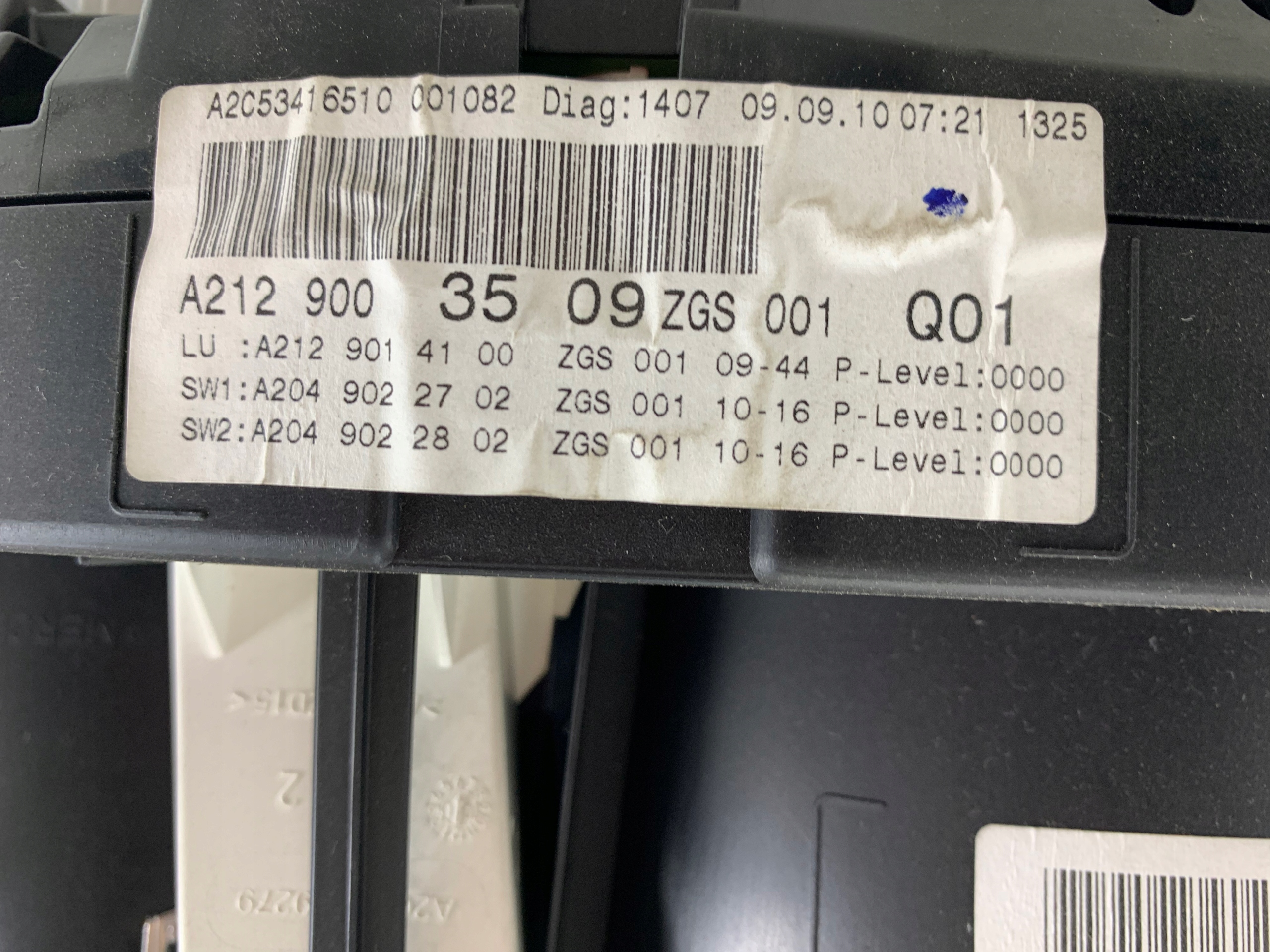 MERCEDES W212 2.2 CDI dials dials A2129003509