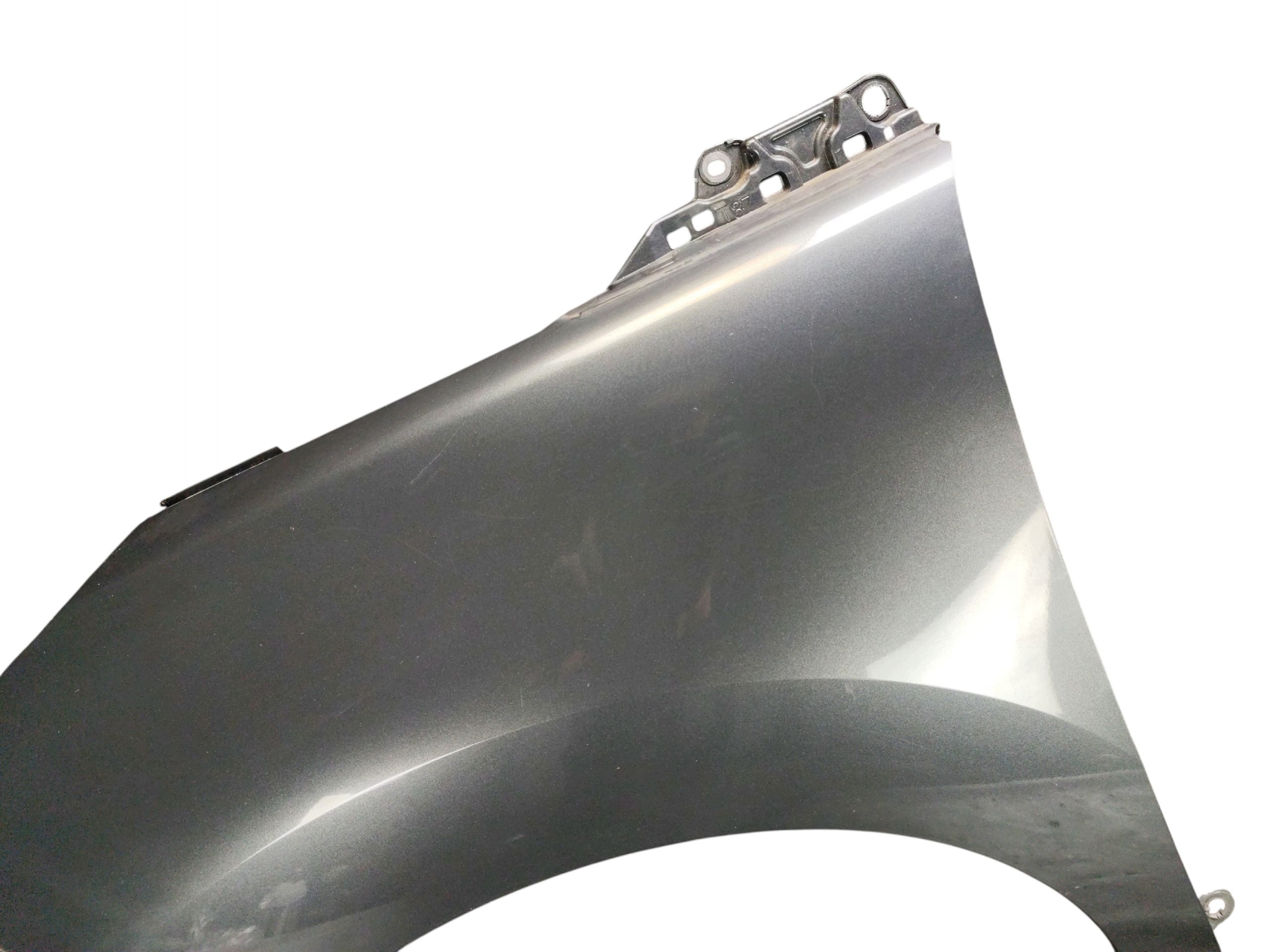 fender left front PEUGEOT 5008 and (2009-2013) code LAKIERU KTPD