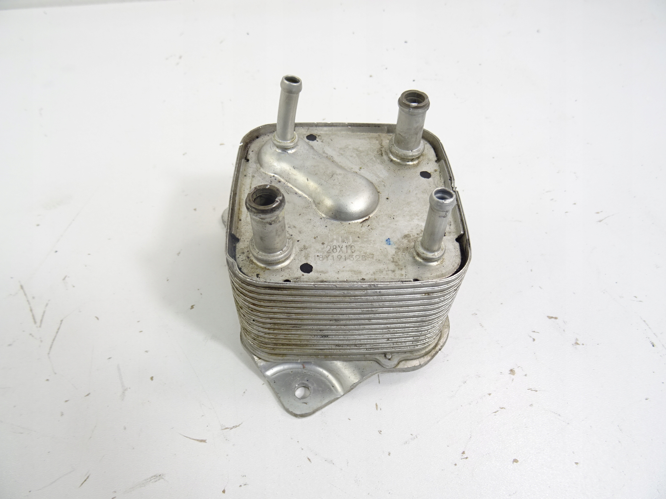 INFINITI QX50 CHŁODNICZKA CHŁODNICA OLEJU 18Y191328