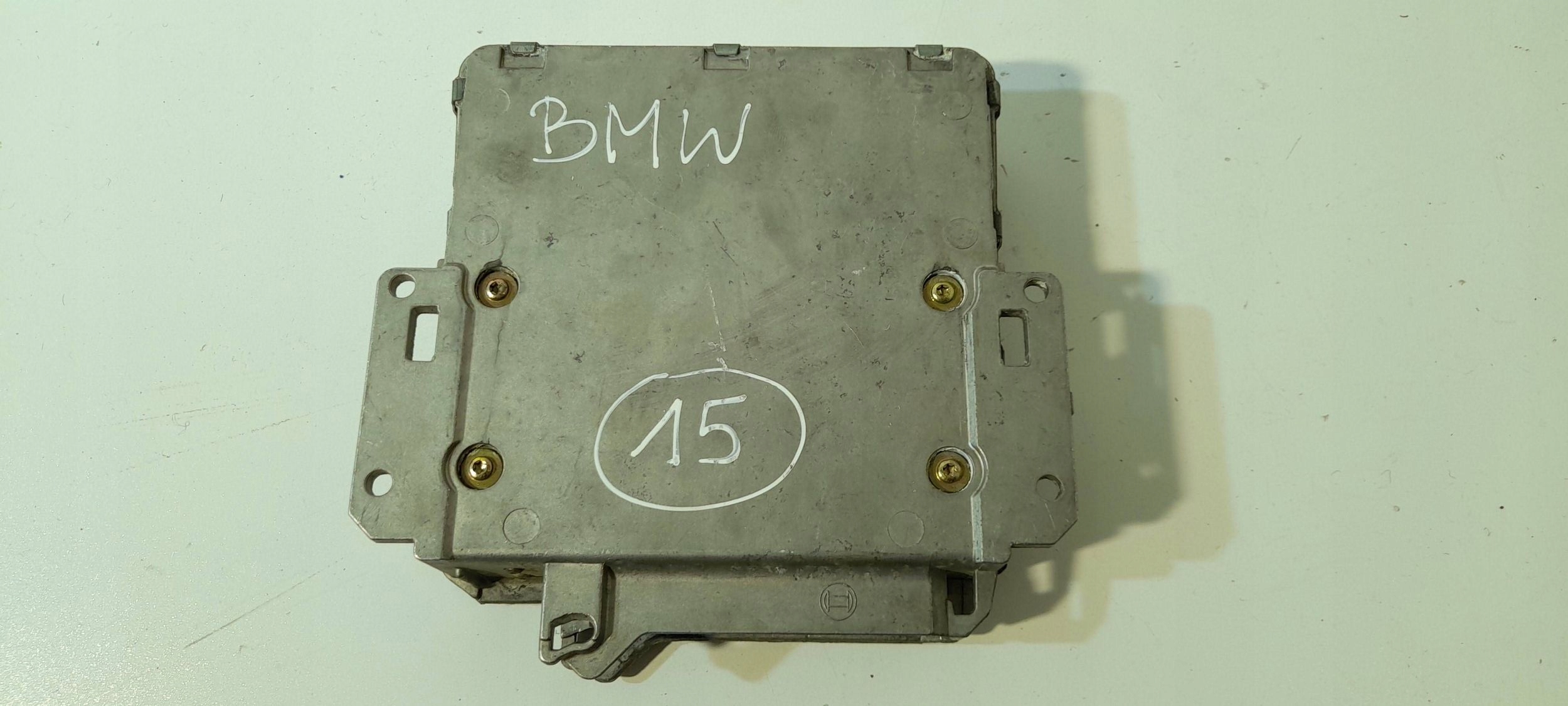 BMW 5 E34 2,5TDS control unit of the engine 0281001181 (15)