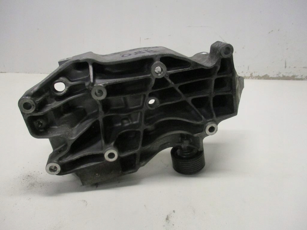 лапа основа генератора BMW X3 E83 2.0 d