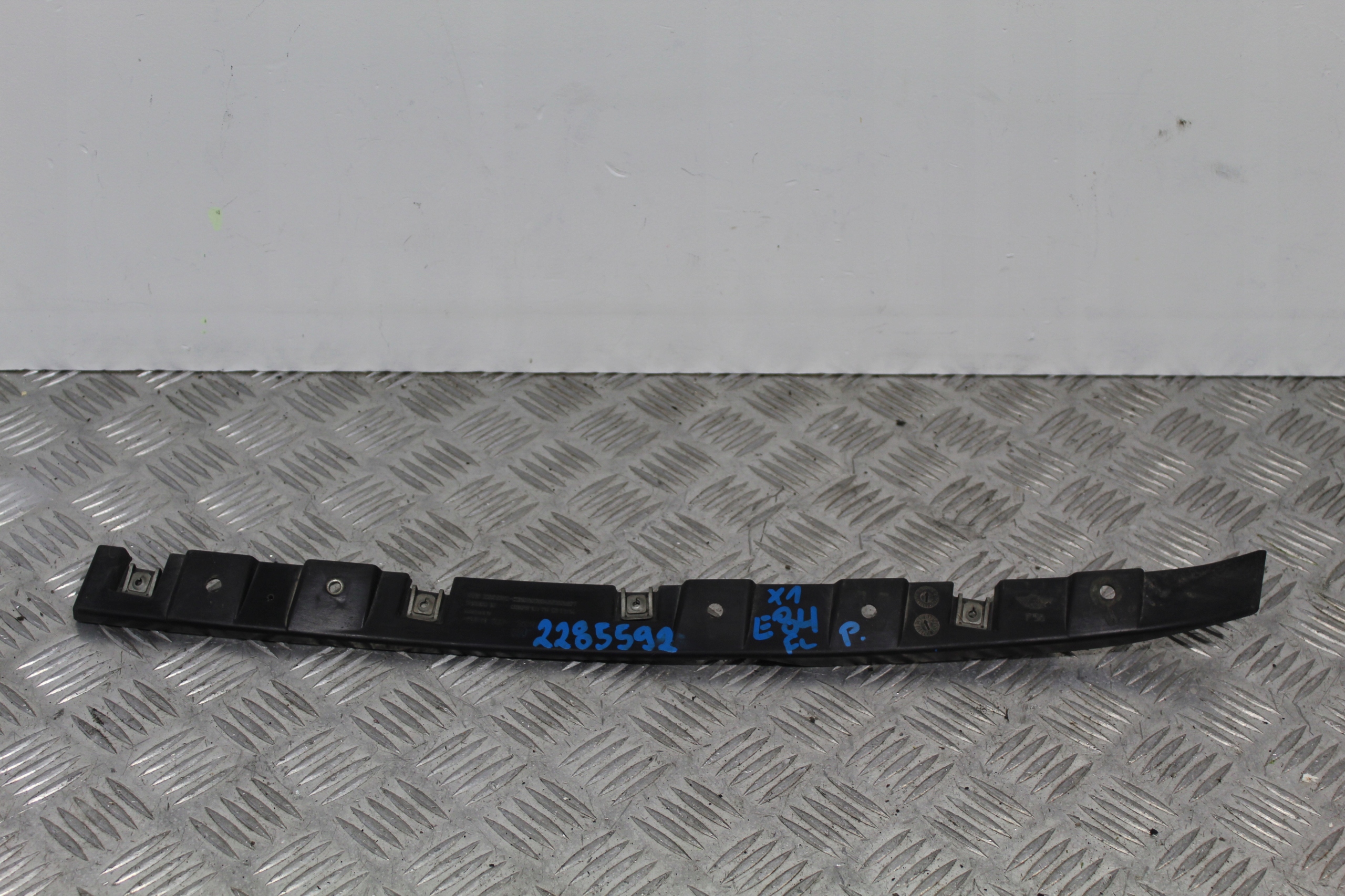 SUPPORT SUPPORT PLAQUE DROIT BMW X1 E84 LIFT 2285592