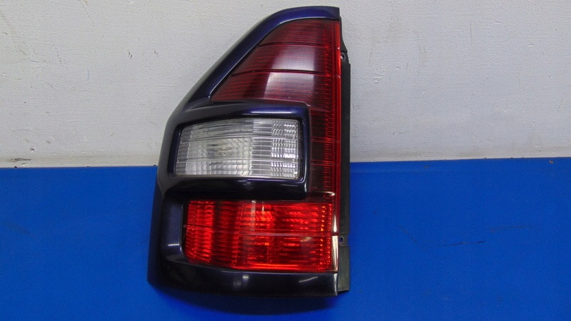 light left rear part MITSUBISHI PAJERO III 3 99-06R