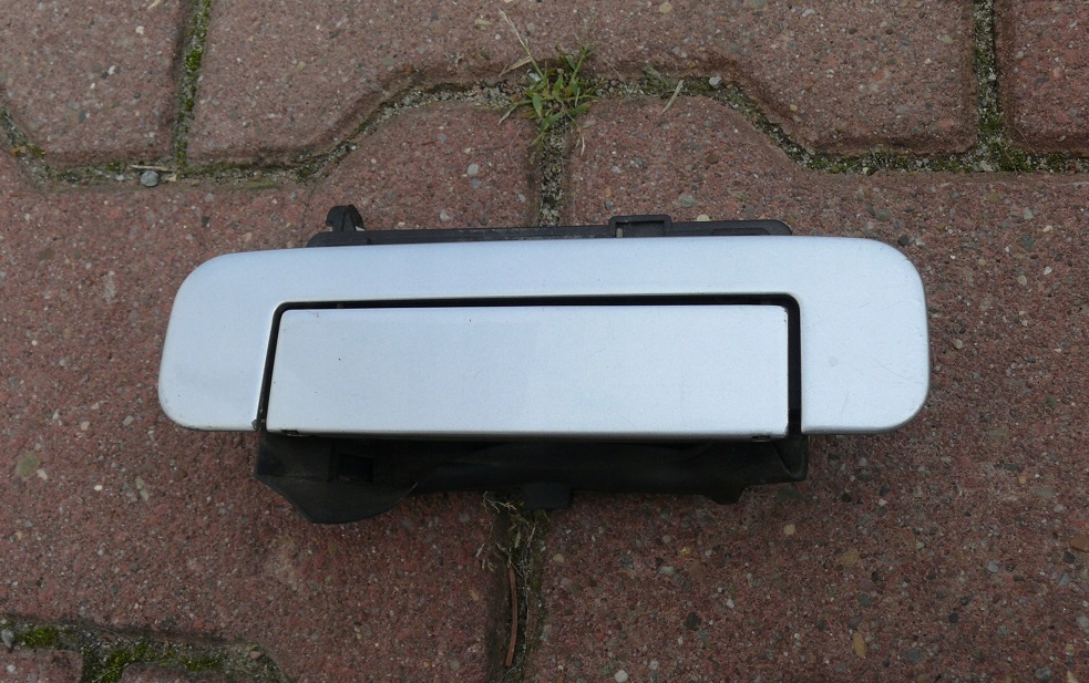 handle exterior door right rear part AUDI A8 D2 94-98r. LY7M 4A0839206