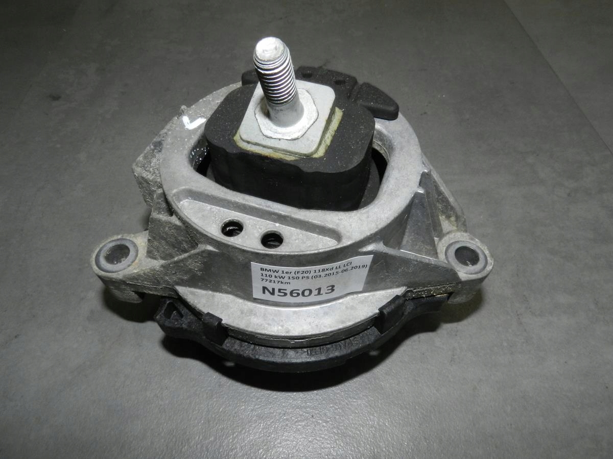 BMW 1 F20 118Xd engine mount 6856405
