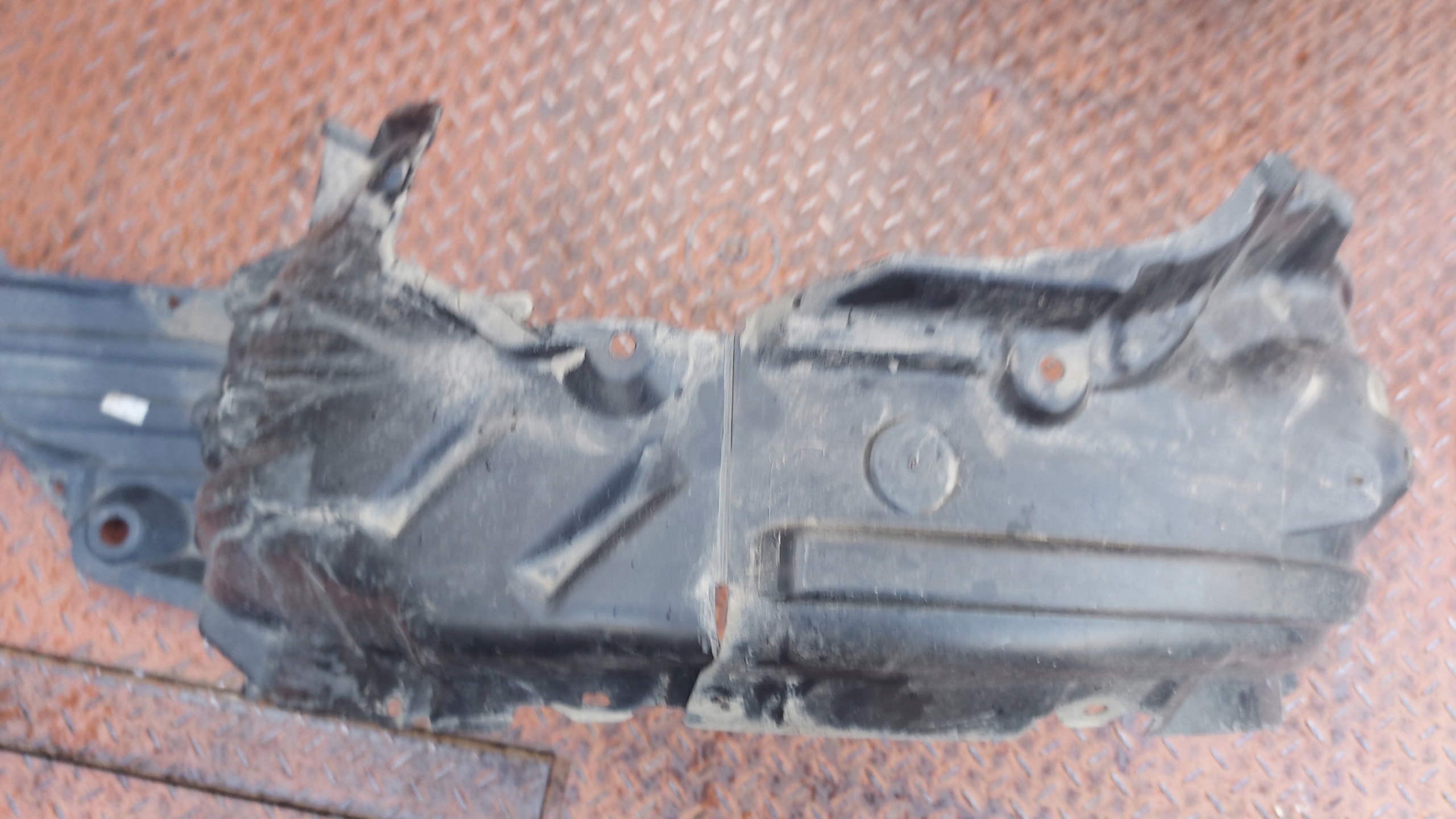 mudguard left left front front TOYOTA COROLLA E21 19- sedan