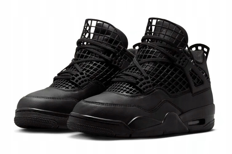 Boty Jordan 4 Retro Net Triple Black Velikost 37,5 Originální