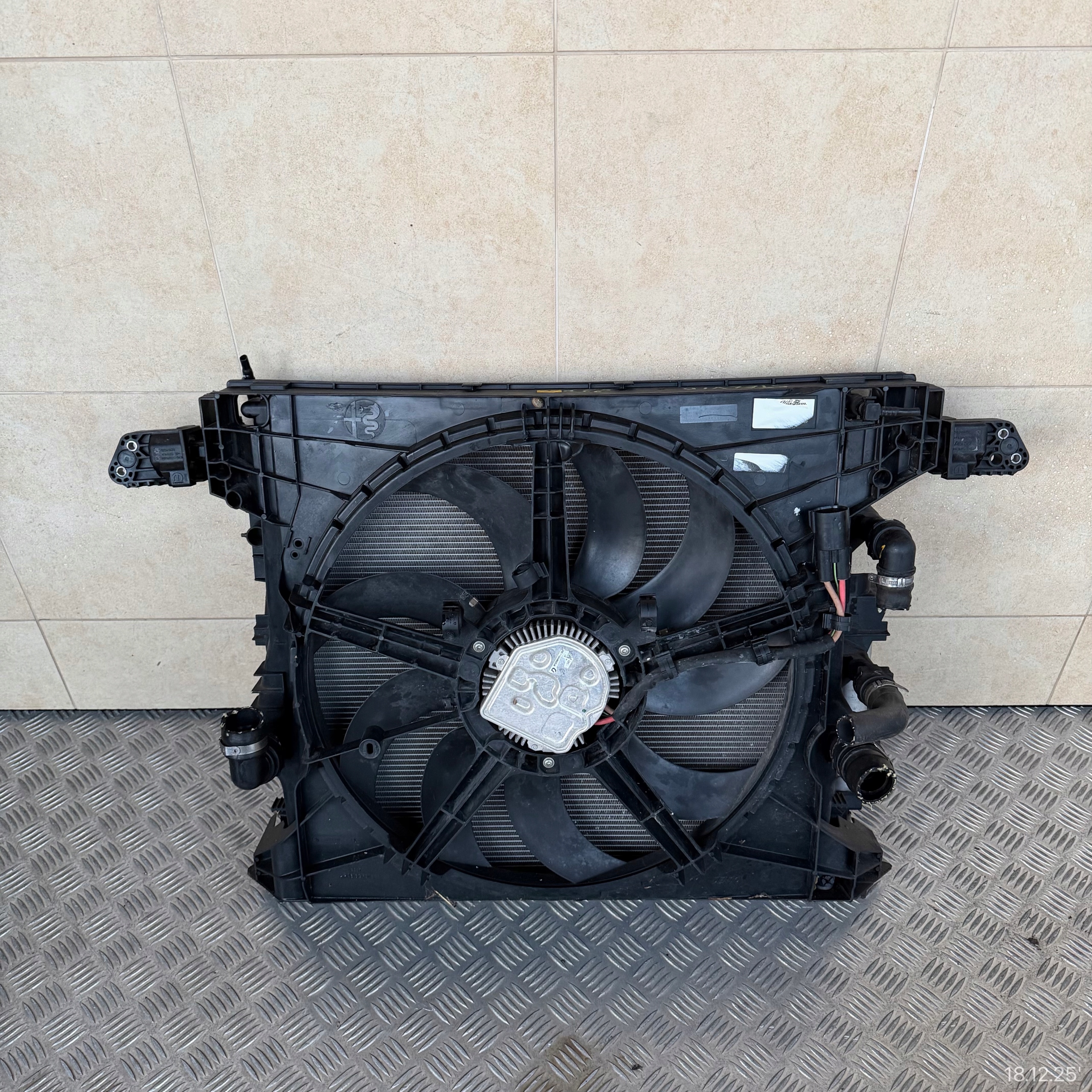 radiator ALFA ROMEO STELVIO 2017 ROK 2.2 DIESEL