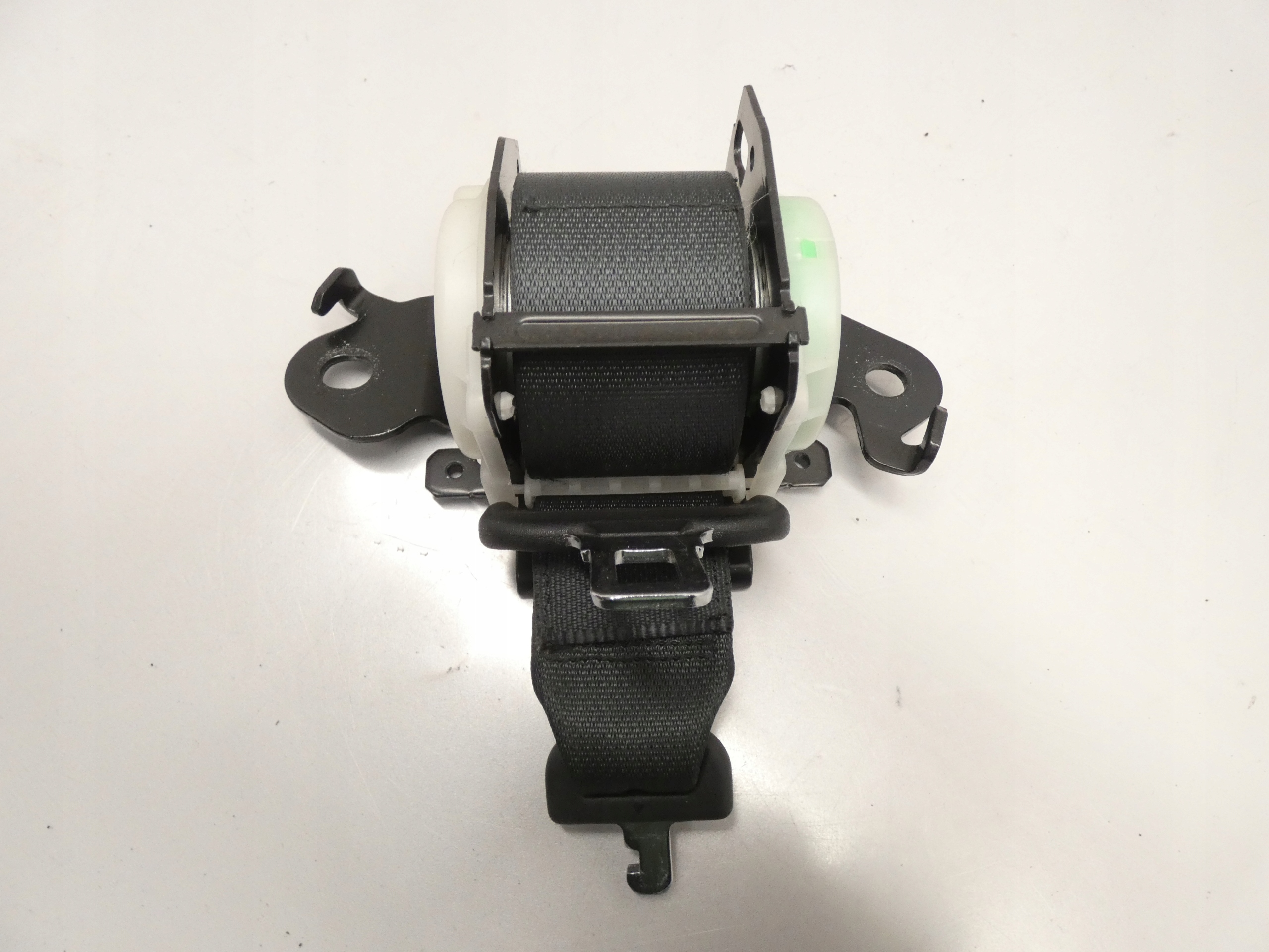 Gurten Sicherheits mitte heck OPEL AGILA II B SUZUKI SPLASH 08-14