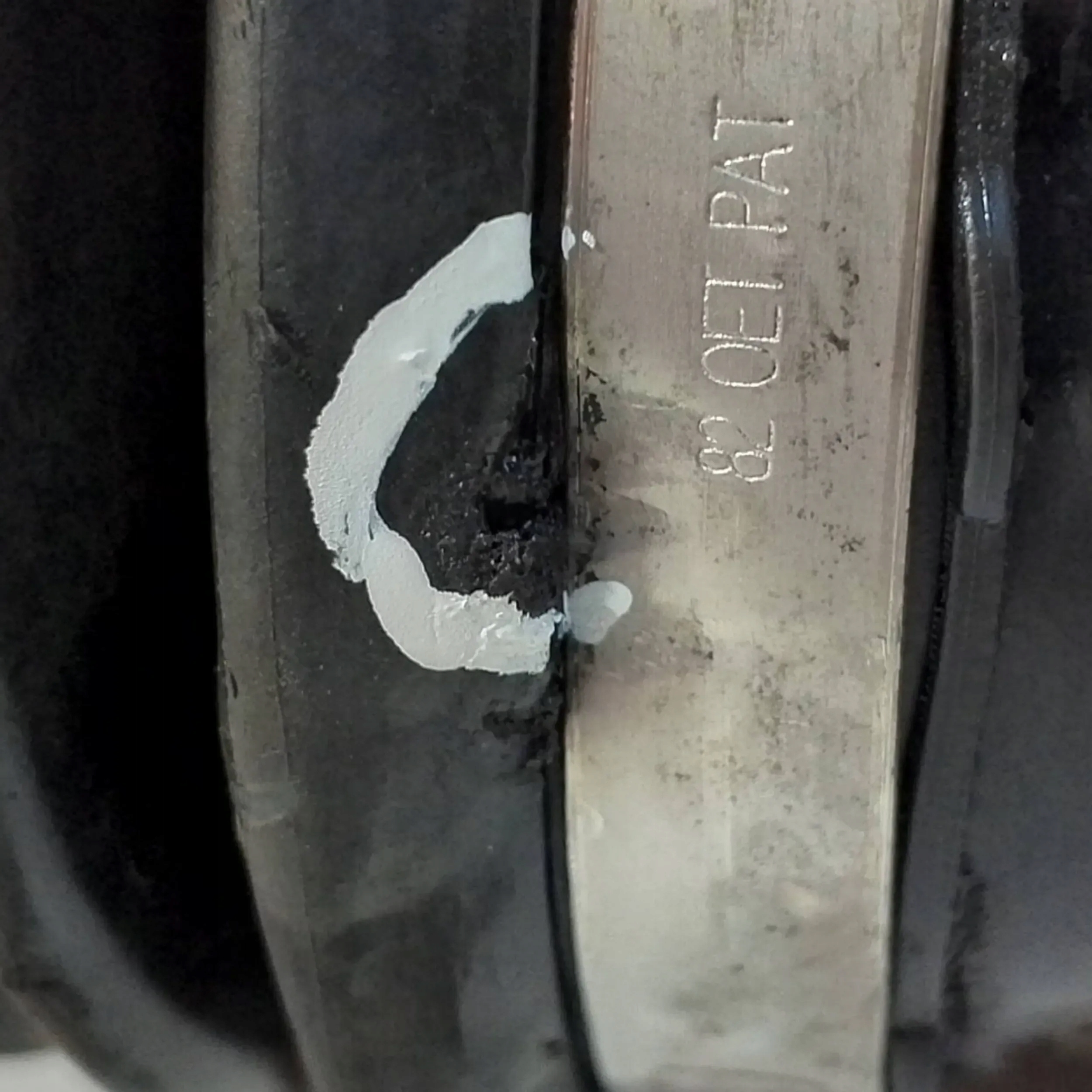 Alfa Romeo Stelvio 2,0T semi-axis front left (A127)