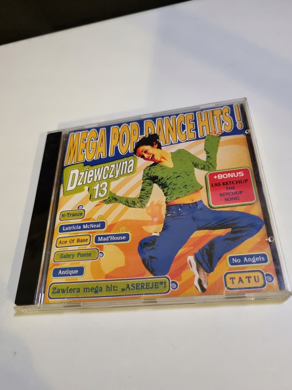 DZIEWCZYNA 13 Mega Pop-Dance Hits, płyta CD mocno z lat 90