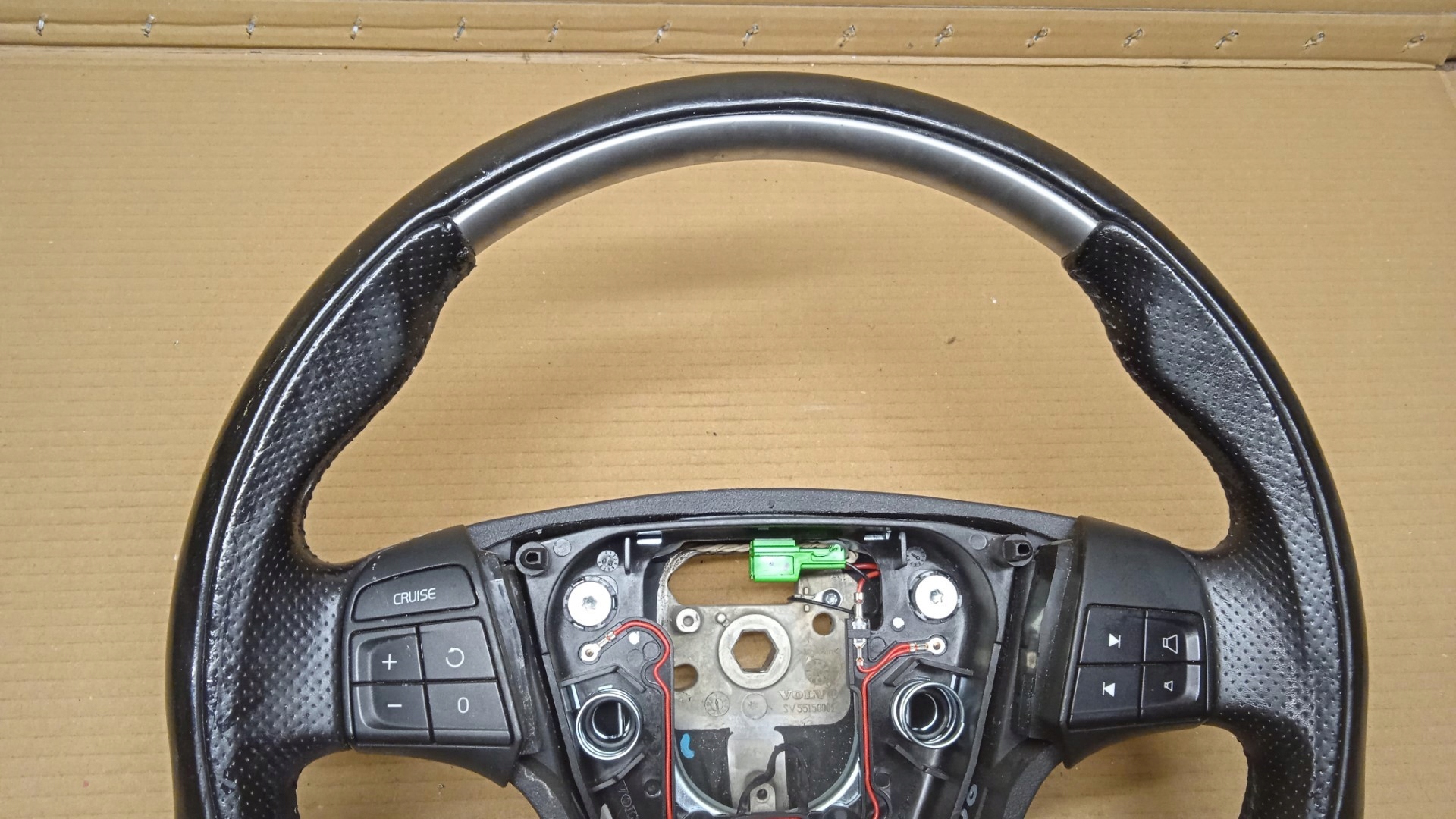 S40 V50 II R-DESIGN KIEROWNICA MULTIFUNKCJA SKÓRA Typ samochodu Samochody osobowe