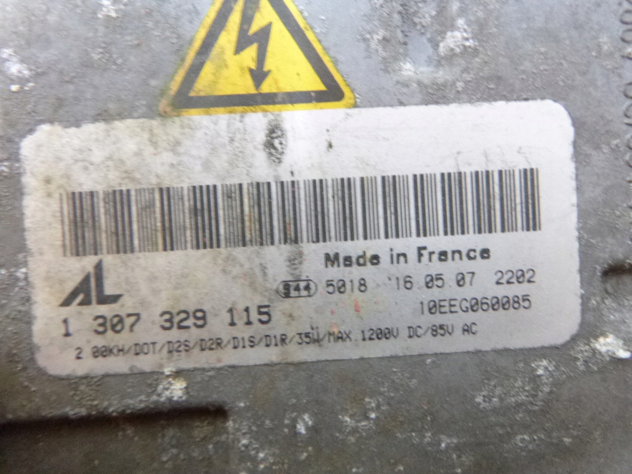 light front right Audi A4 B7 Bi-Xenon 8E0941004BM 2007r. OE
