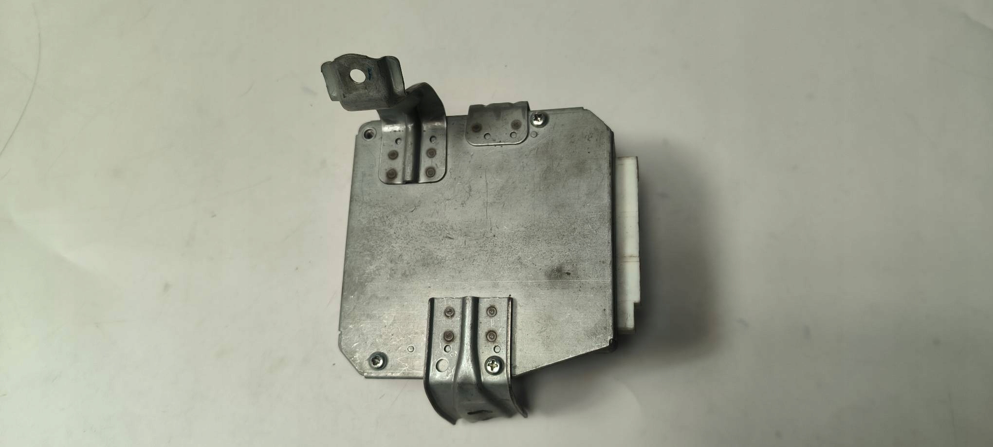 Module POMPY Direction assistée 8965002230 1.4 D-4D TOYOTA COROLLA E12