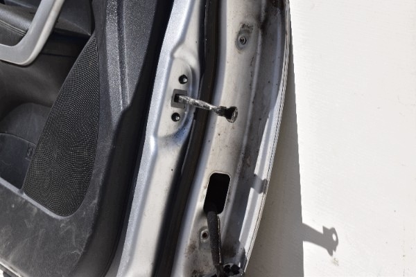 door left front KIA SORENTO II Przedlift 2009-2012 Kod lakieru: 3D