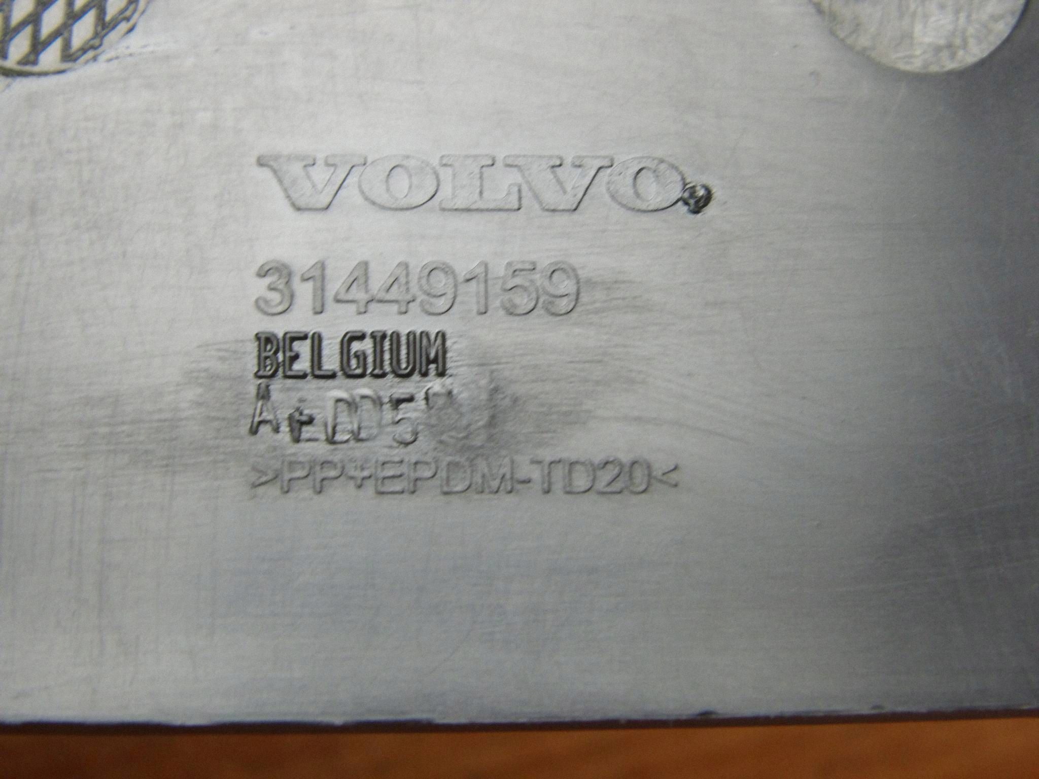 Volvo S90 V90 Support Support plaque Pare choc Arrière Arrière 31449159