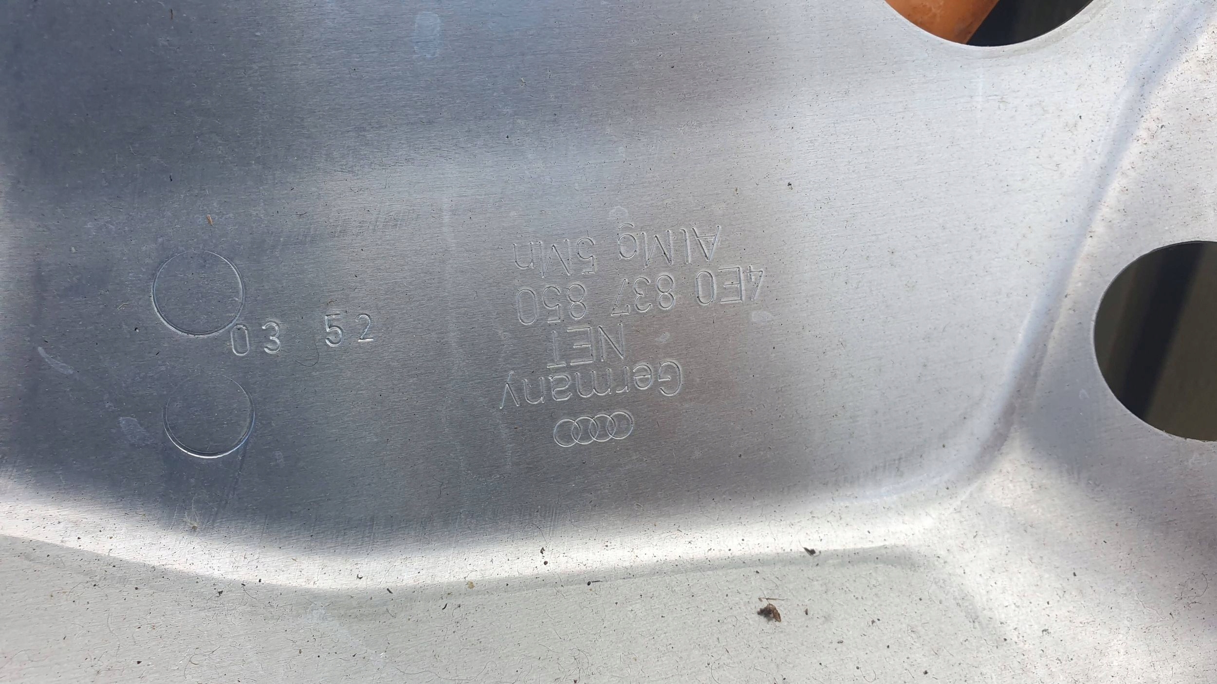 Audi A8 4E0 Mécanisme Mécanisme essuie glaces Droite Avant