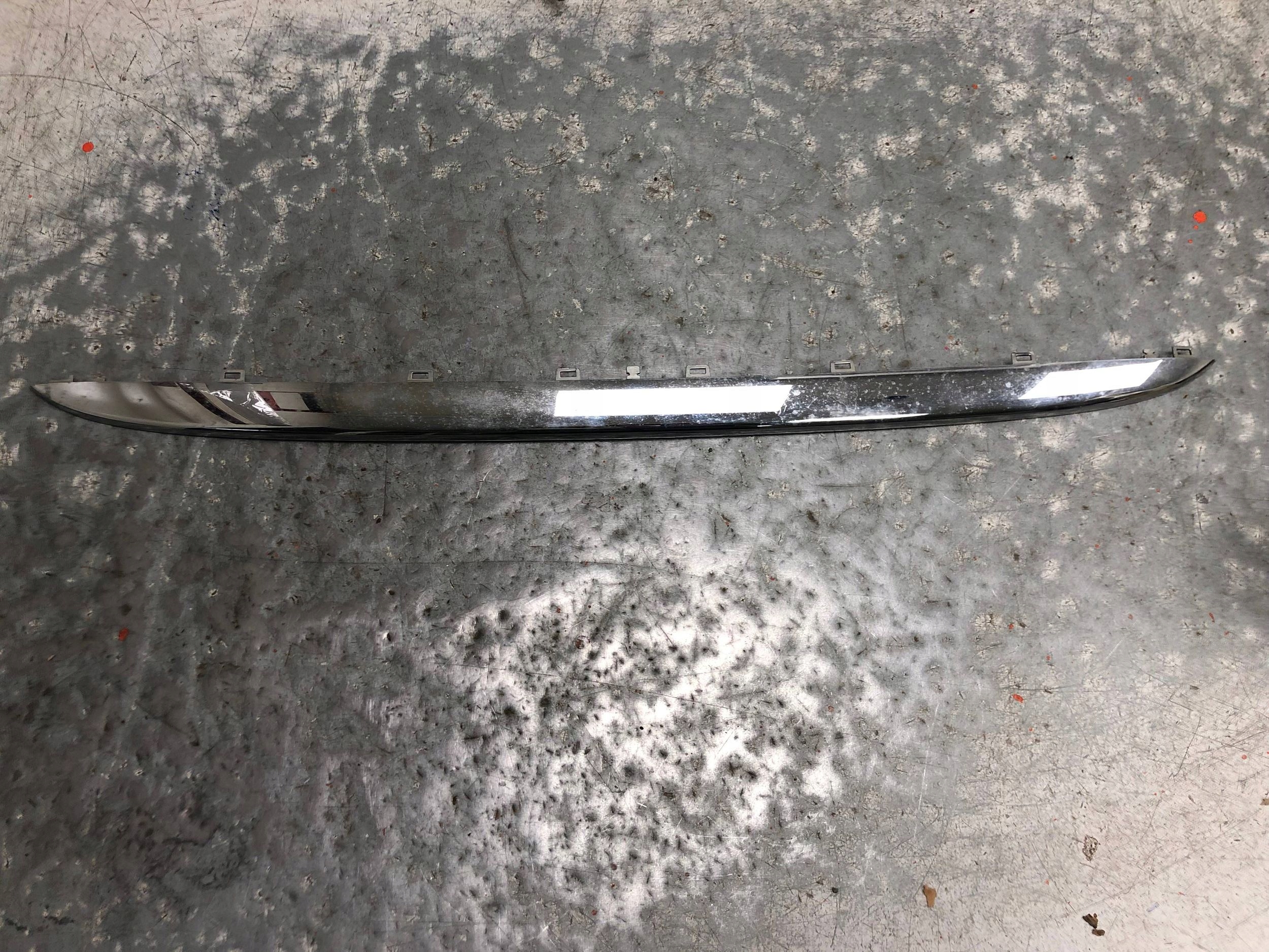 moulding CHROM GRILLA MINI F55 258918-10
