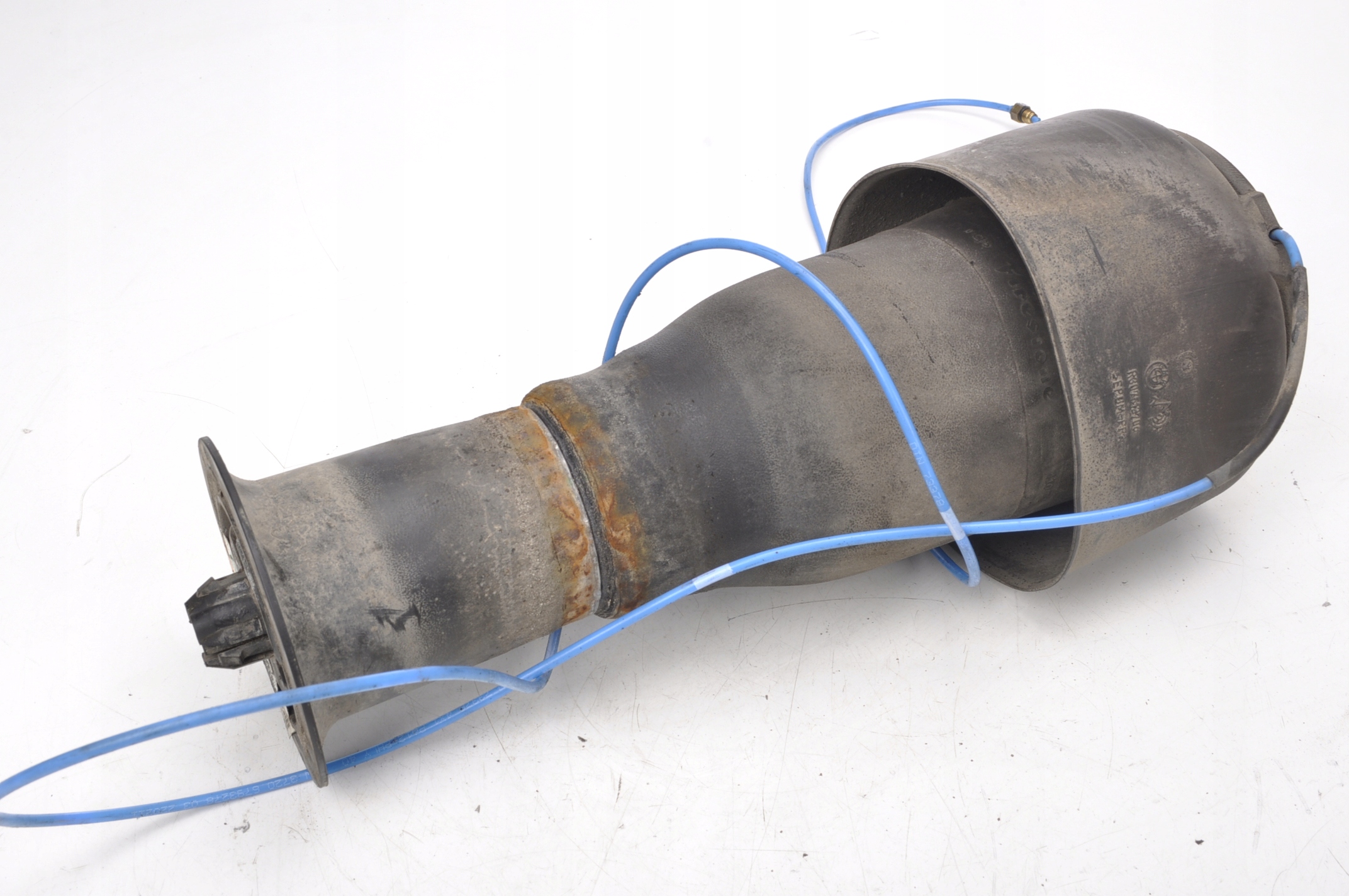 R307513706 - BMW F11 подушка подвески сильфон правый задний