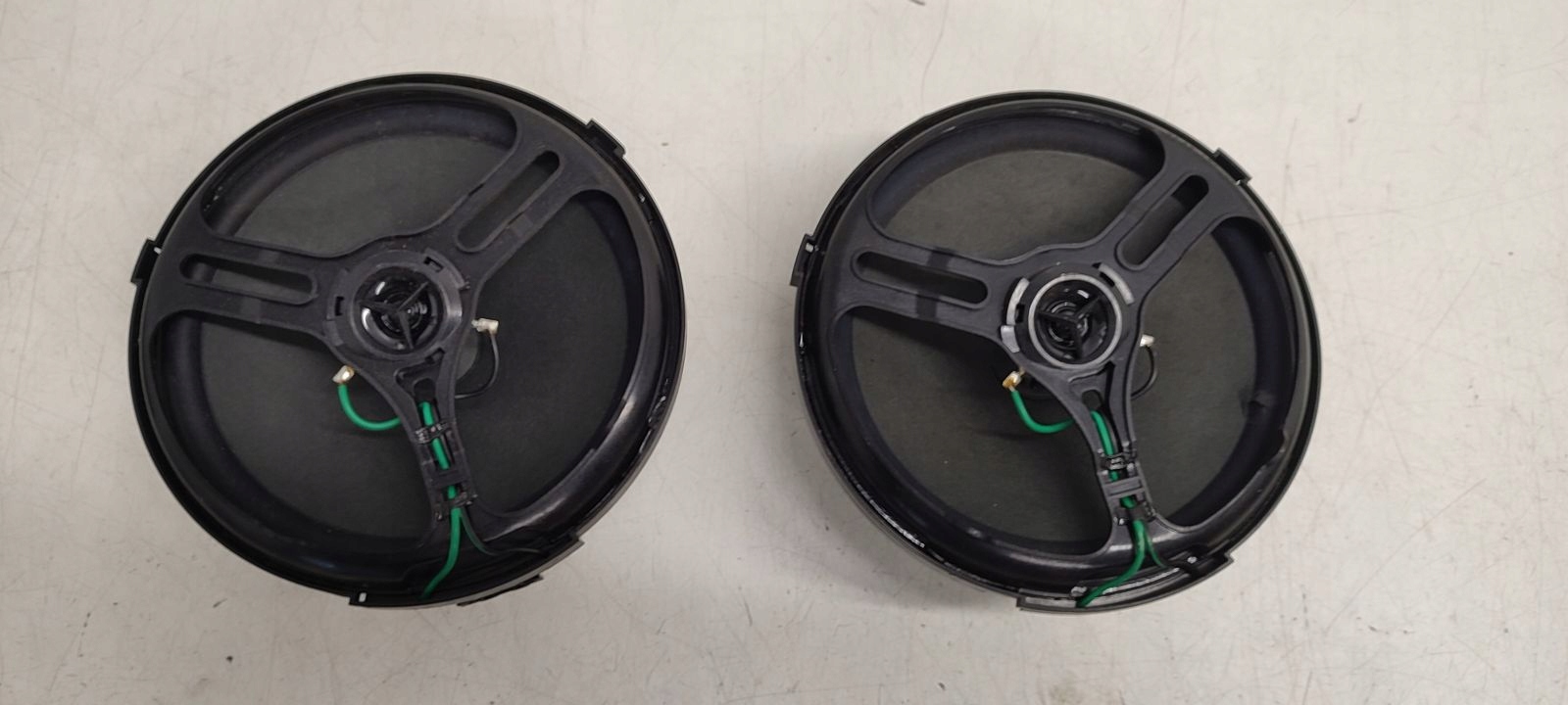 speaker speakers door Mercedes W204