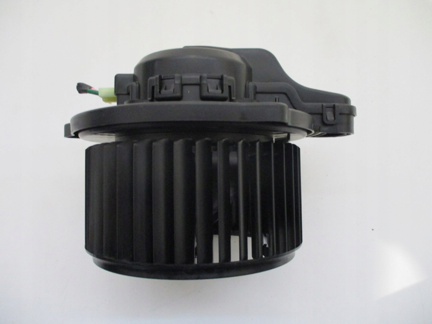 ventilátor topení HYUNDAI KONA 97113-J3000