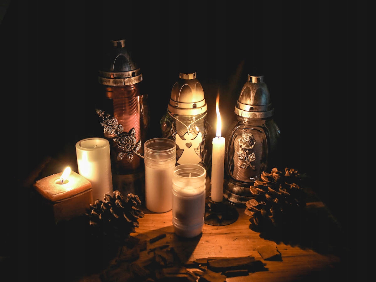 WKŁADY DO ZNICZY PRASOWANY 32H 20SZT 12CM TUBA 2 Marka inna