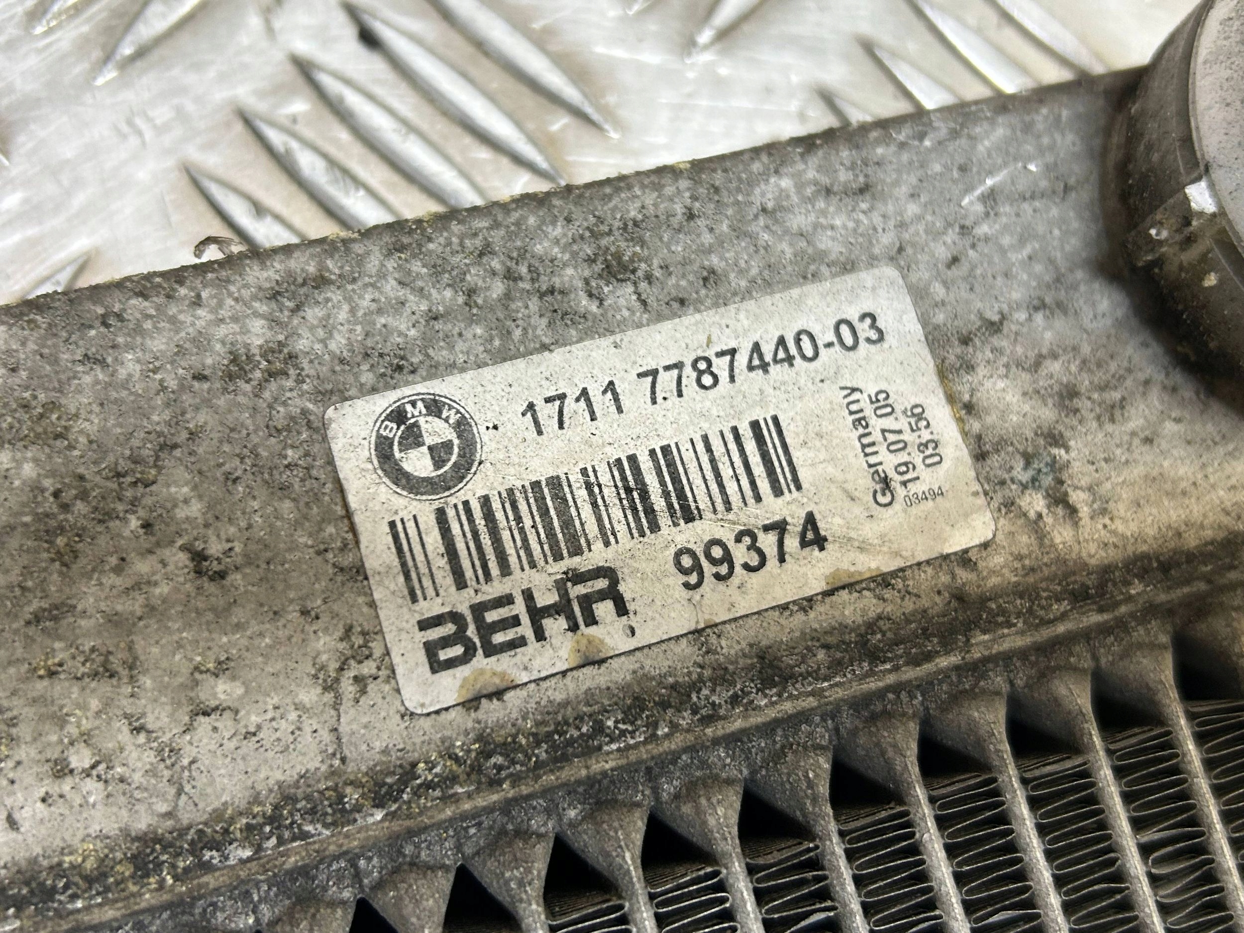 chladič vody BMW 5 E60 E61 7787440
