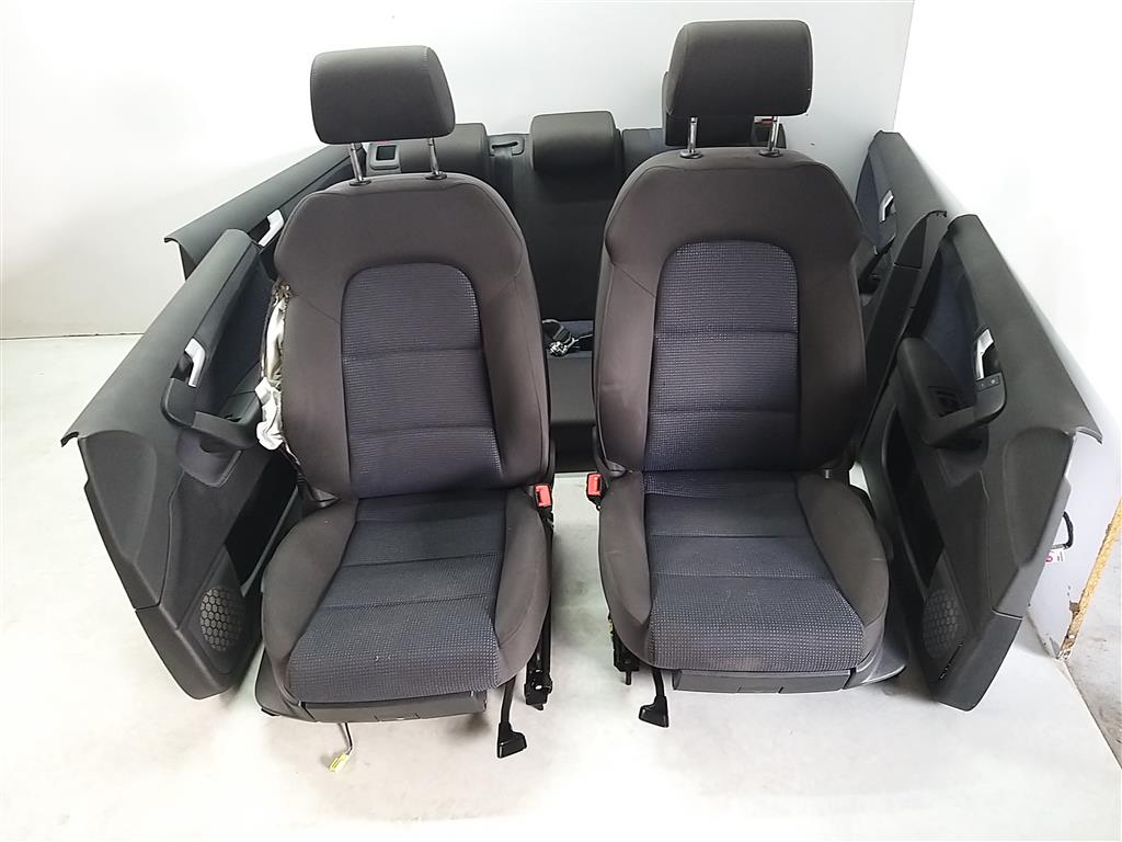 Повна внутрішня міра Audi A3 8P 2.0 TDI 03-12