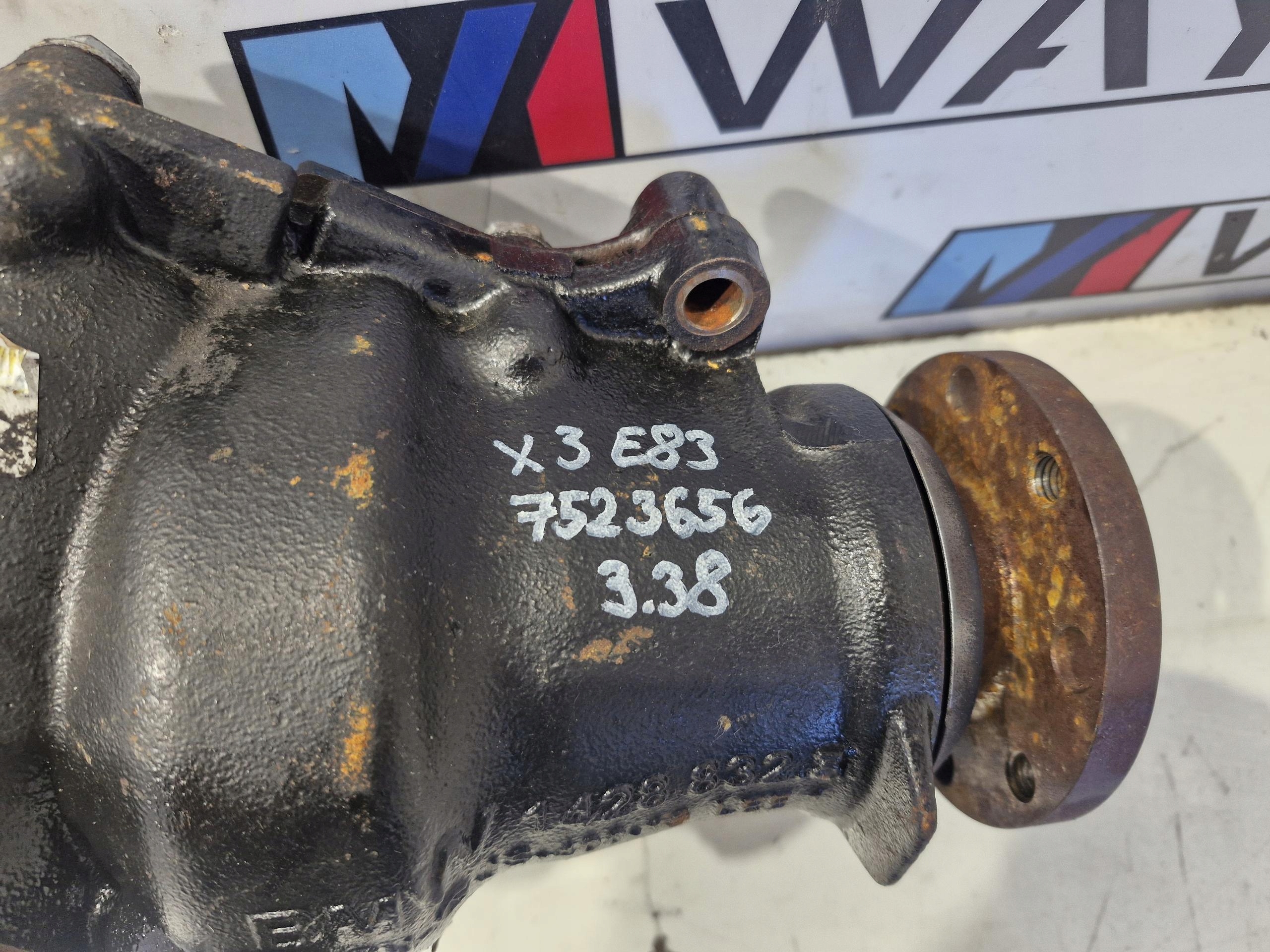 7523656 BMW X3 E83 differenciál differenciál eleje elsö 3.38