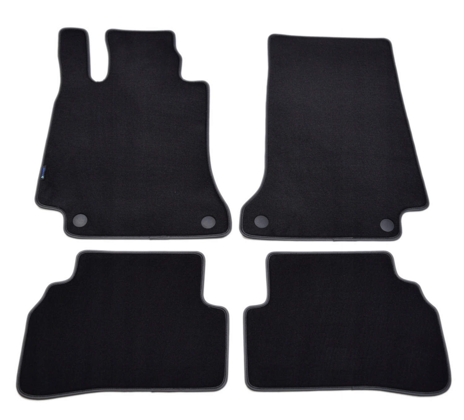 

Mercedes C-Klasa W205 od14r Dywaniki welurowe Gold