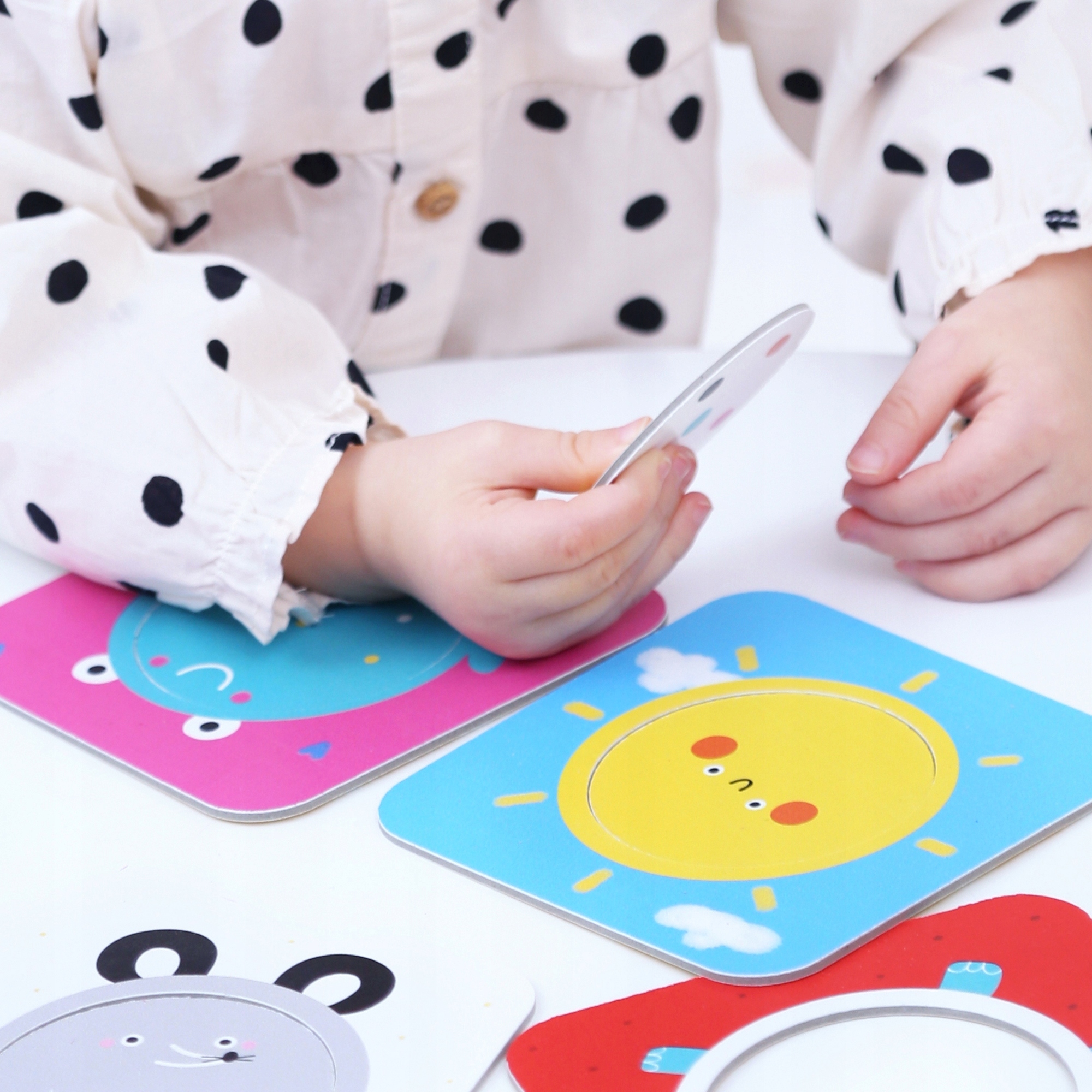 MOJE PIERWSZE PUZZLE ODKRYWAM KOŁO CZUCZU 12m+ Wiek dziecka 12 m +