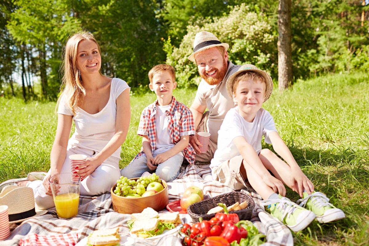 KOC piknikowy mata 200x200cm IZOLACJA PLAŻOWY NA PLAŻĘ BIWAK PIKNIK XXL Grubość 2 mm