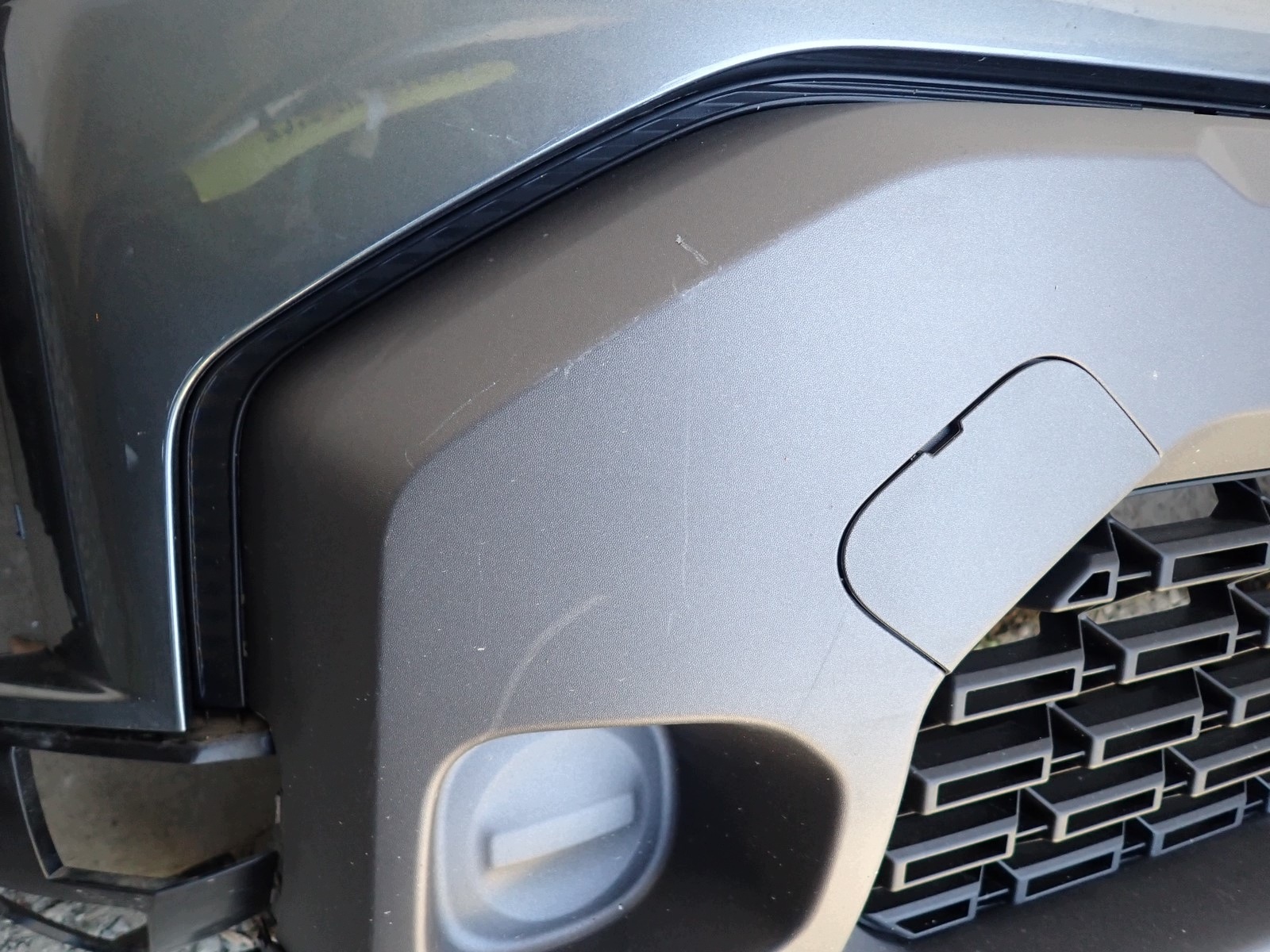 nárazník předek přední DACIA DUSTER 3 III PYM PYN 2023- 620221816R