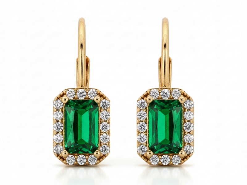 Dámské zlaté náušnice 585 s kamínky pro ni, elegantní design