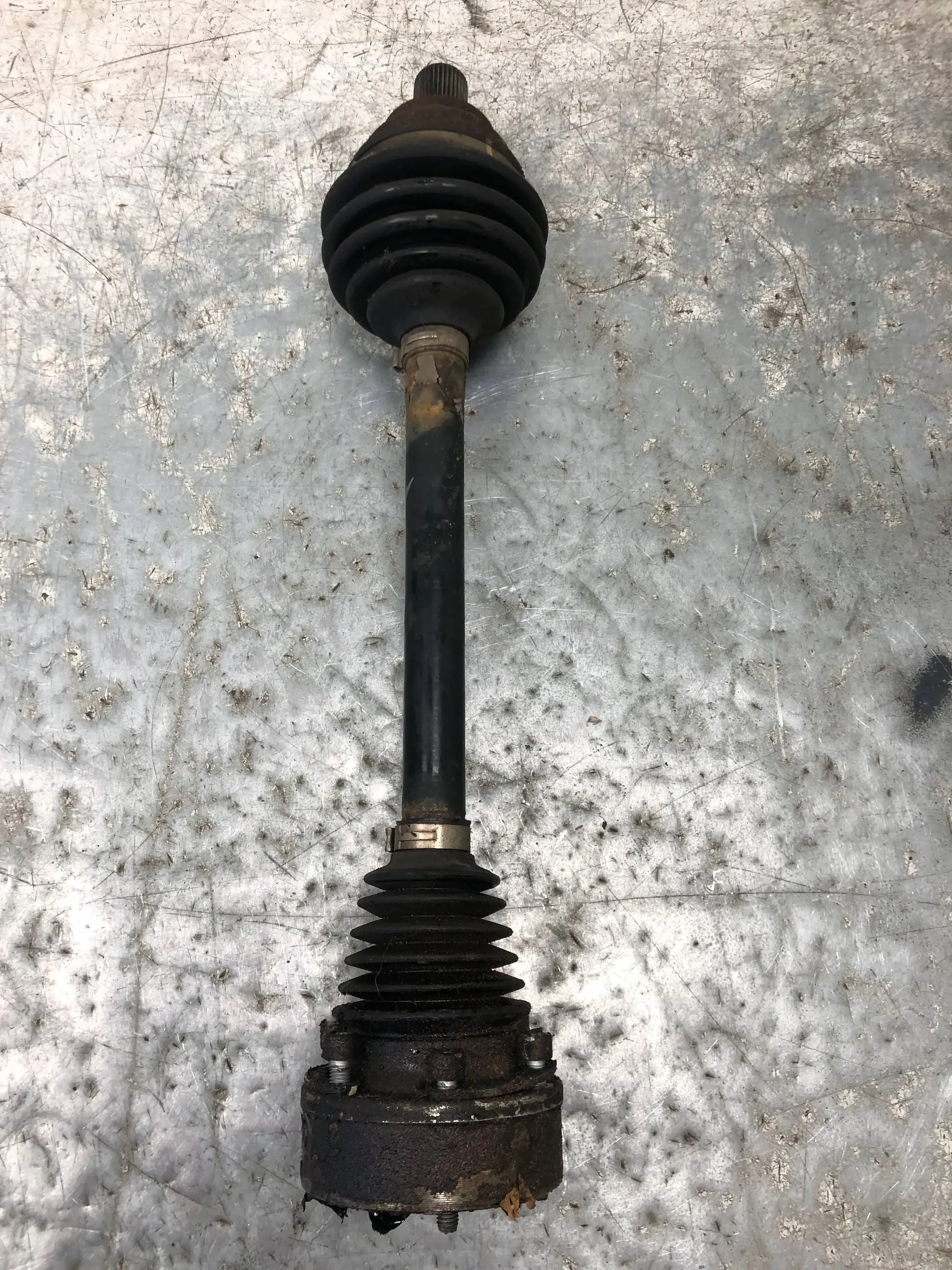 semi-axis left VW GOLF VI KOMBI 1K0407271JS