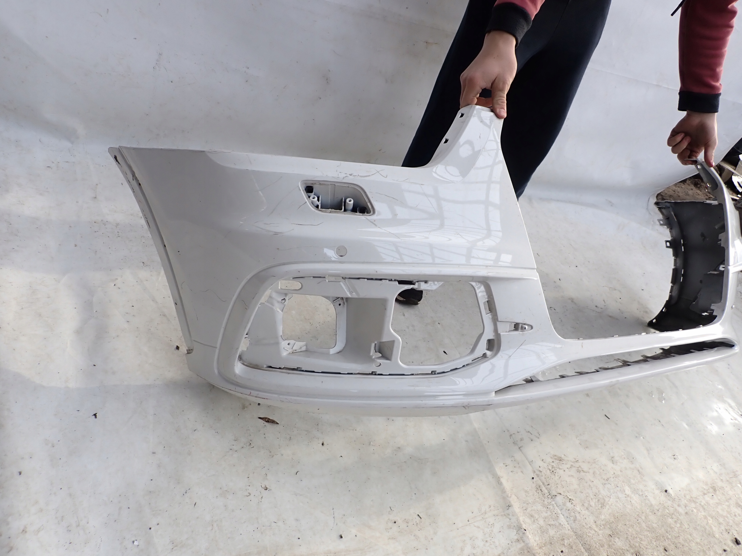 AUDI Q3 and 8U0 S-LINE 11- bumper front front SPR PDC