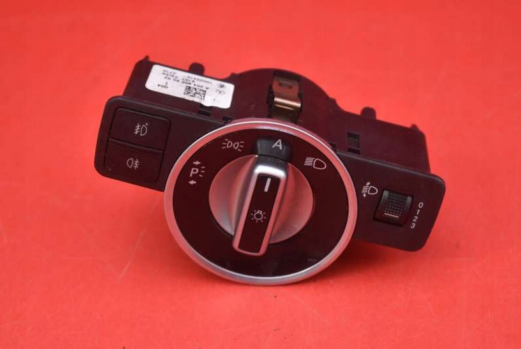 switch light switch A2049058002 MERCEDES C-KLASA W204 07-12