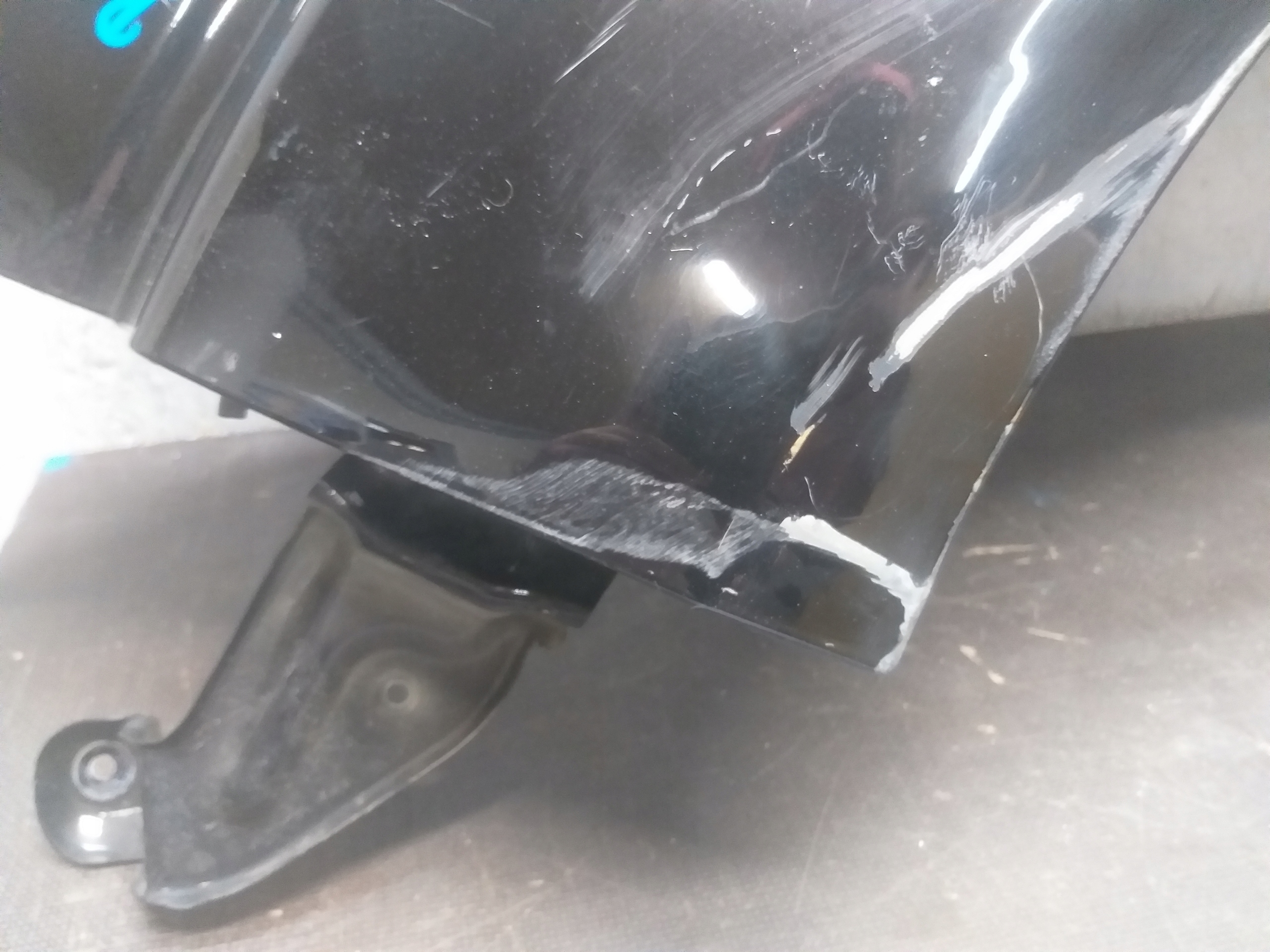 fender front left NISSAN NAVARA D40 06