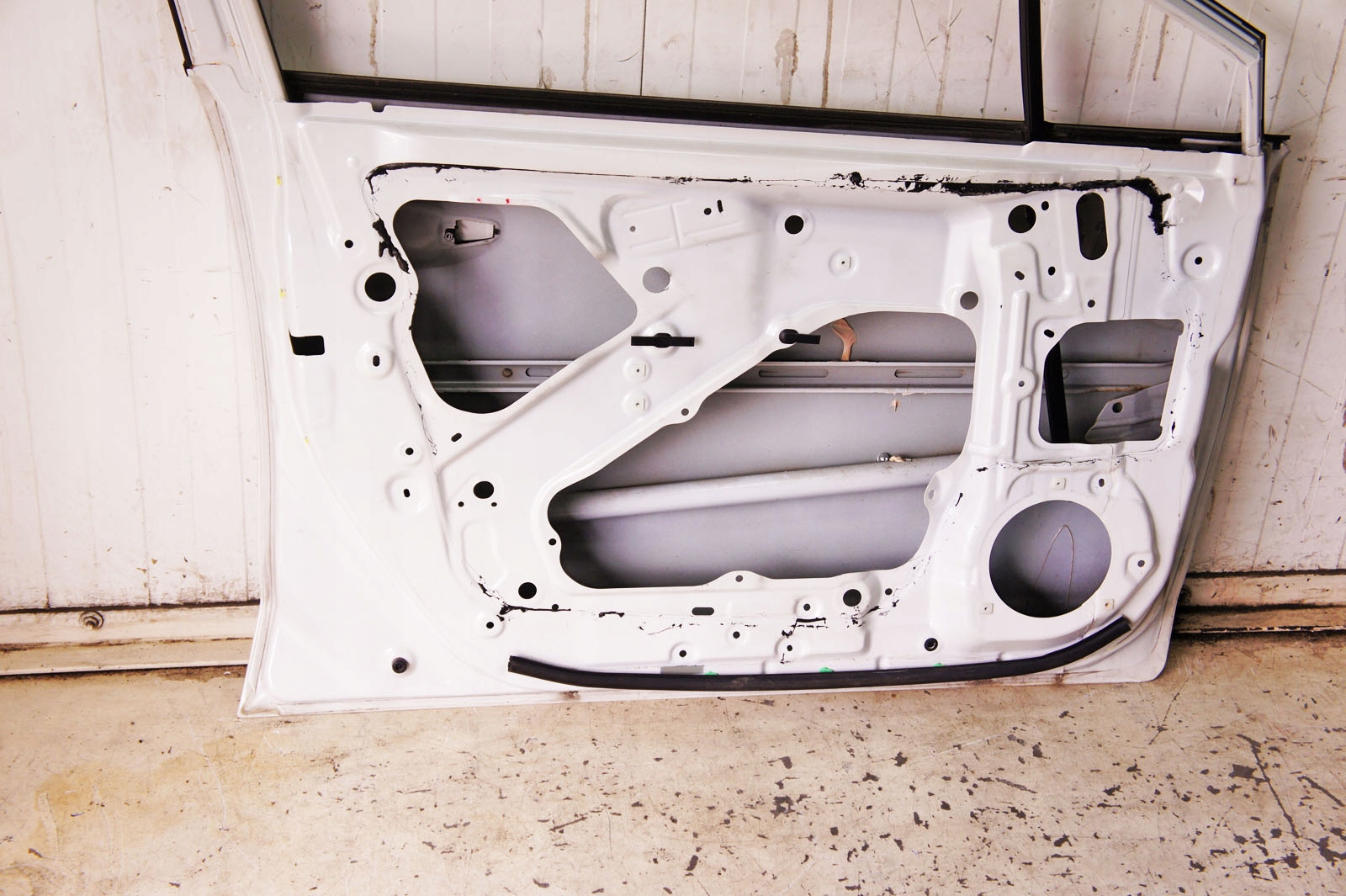 LS072 Subaru XV I Drzwi Lewy Przód 37J Numer katalogowy części LS072