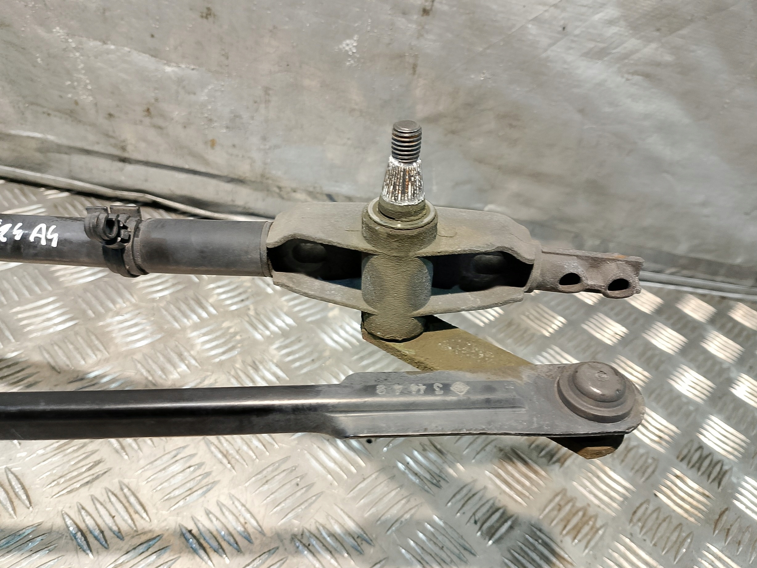 Mécanisme + Micro moteur Essuie glaces IVECO STRALIS 460 E6 404.055 99439637