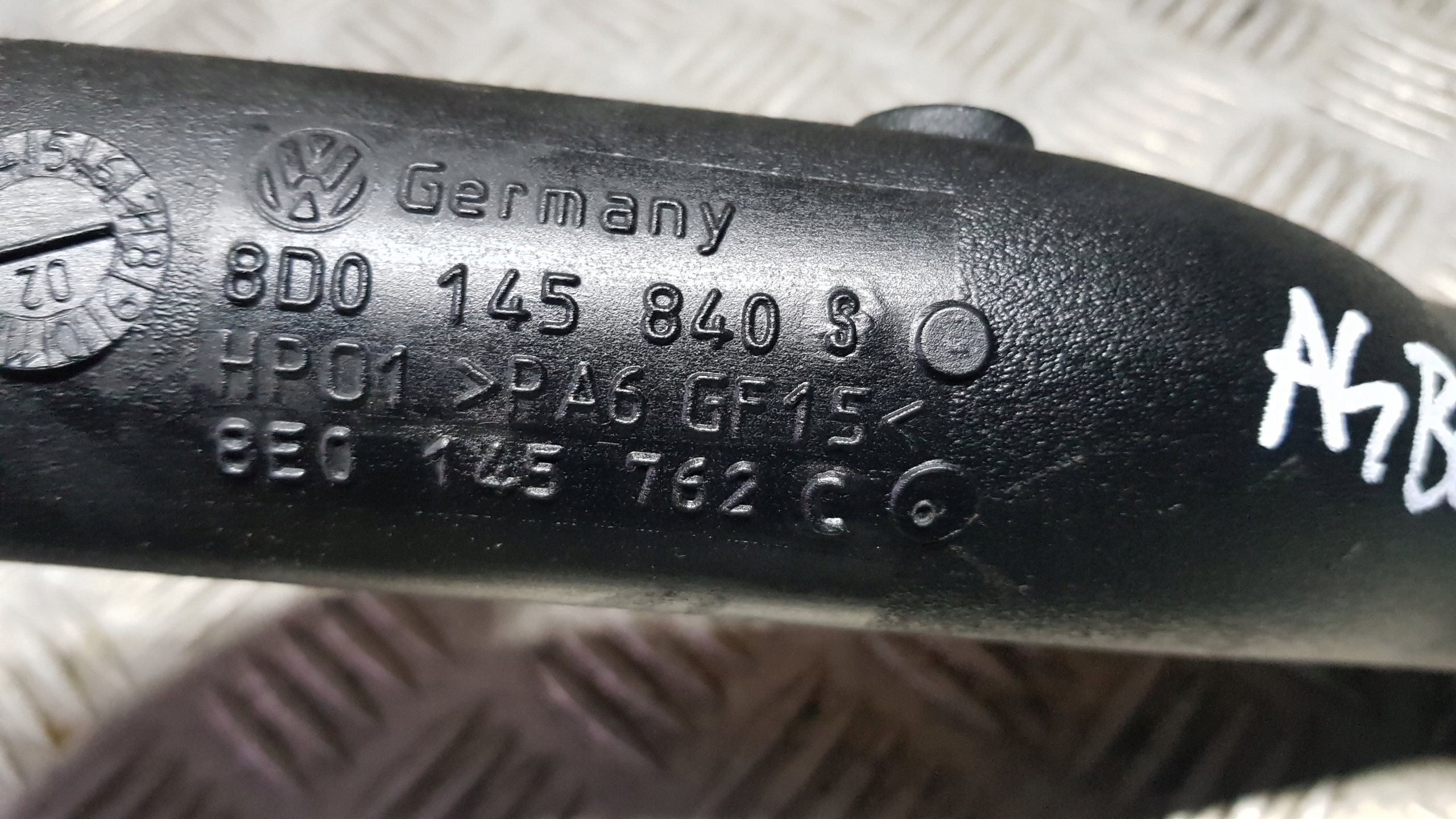 AUDI A4 B6 1.9 TDI crijevo cijev prijenos