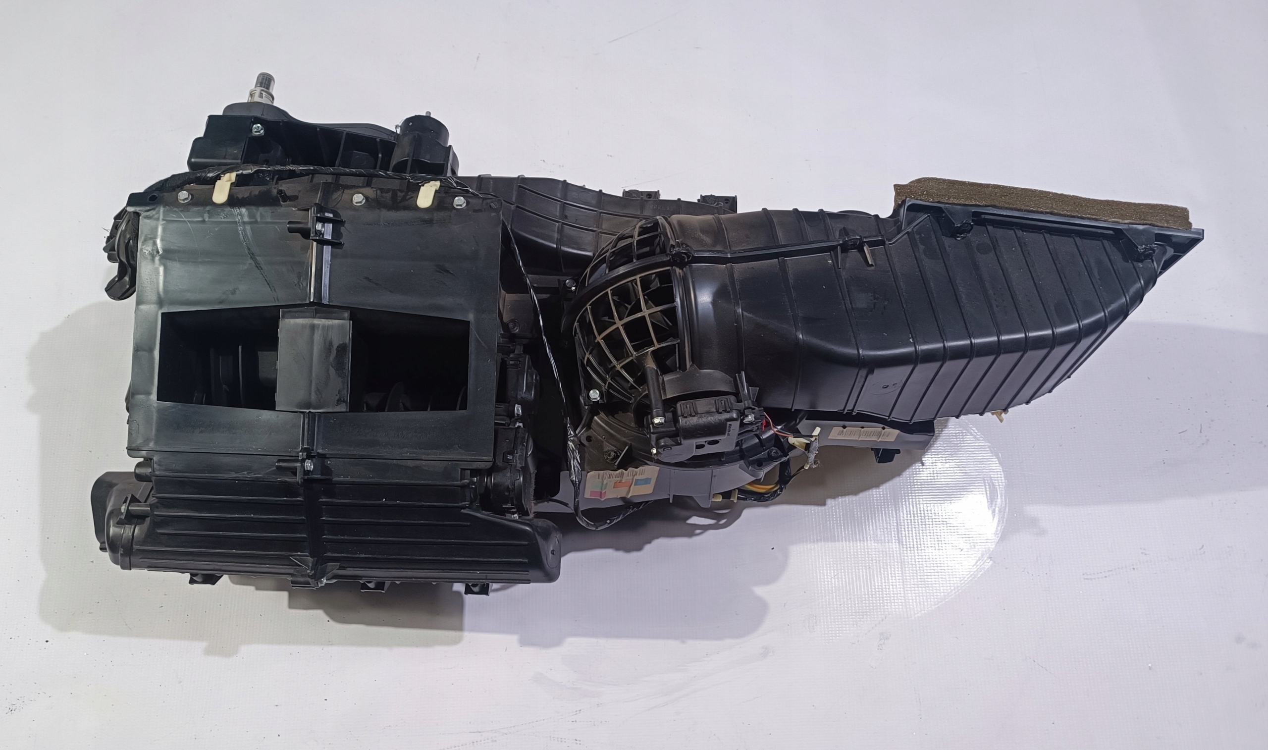 Ngrzewnica heating dwustrefowa Ford Mustang V 2010-2014