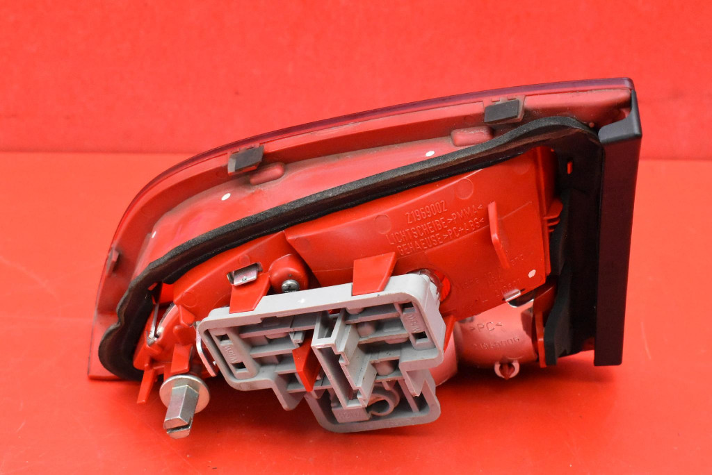 light left rear part rear 21969002 AUDI A4 B8 KOMBI 07-11