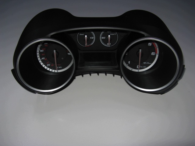 LICZNIKI budiky ALFA GIULIETTA 2.0 JTDM