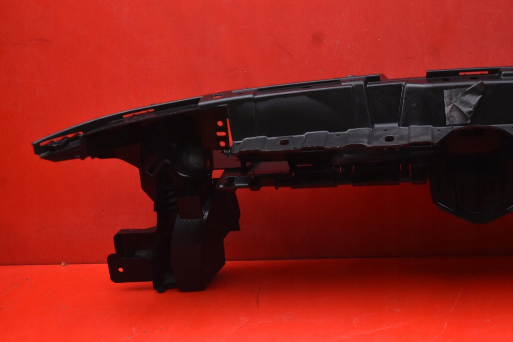 support panel for radiators pillar PEUGEOT 3008 1 and 1.6 HDI 110 KM 10-13