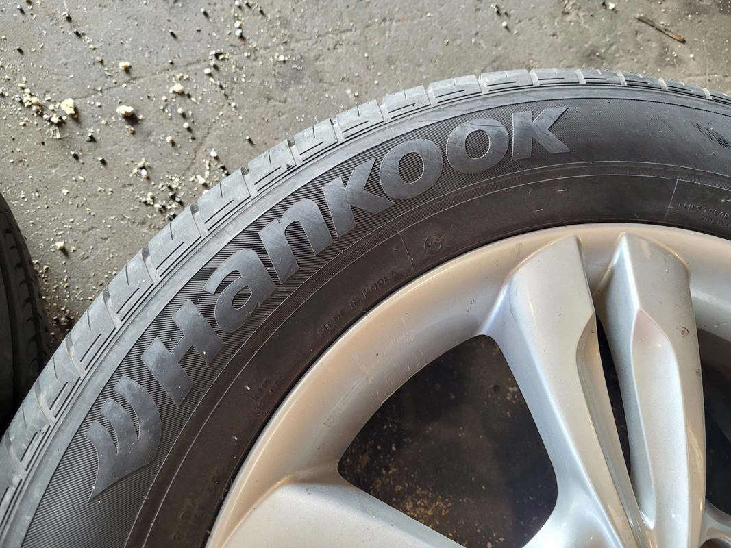 Hyundai Koła Felgi aluminiowe R17 5x114,3 ET48 komplet 225/60/17 Opony+Felg Rozstaw śrub inny