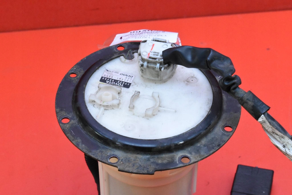 pumpa pumpa za gorivo 77020-48080 LEXUS RX 2 II 400H 3.3 V6 233 KM 03-06