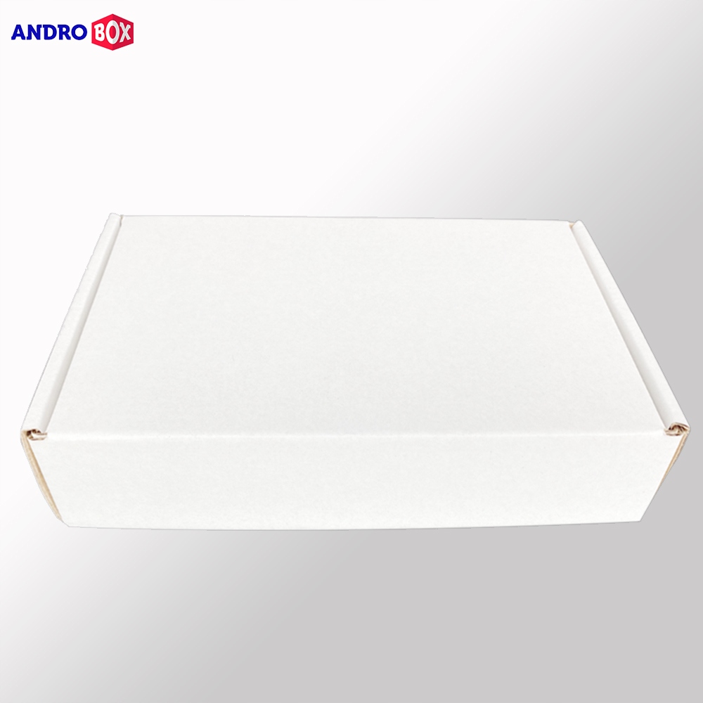 KARTON FASONOWY PUDEŁKO FASONOWE WYSYŁKOWE DO WYSYŁKI 180x120x40mm 40szt Kolor biały