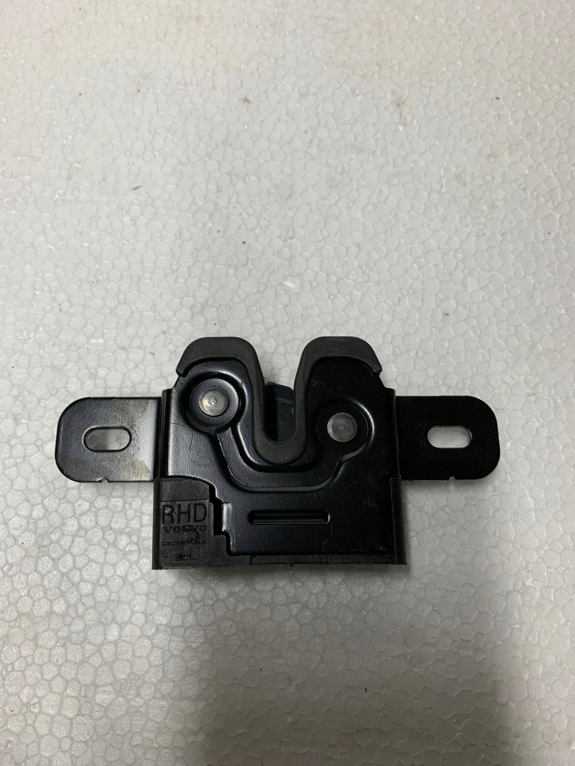 VOLVO V40 V60 S60 XC60 31425974 замок капота
